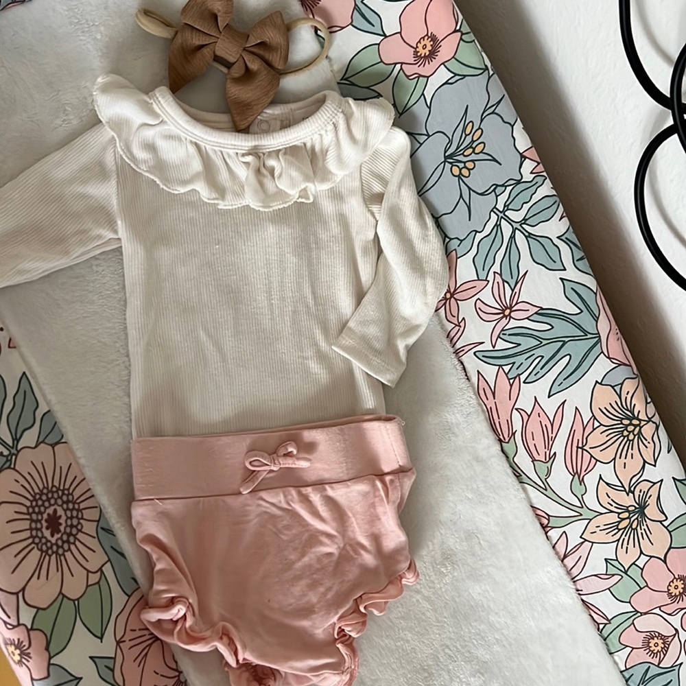 Angel Dear long sleeve ribbed onesie and shorties